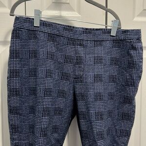Isaac Mizrahi pants navy plaid skinny with small ankle slit. 14P $14